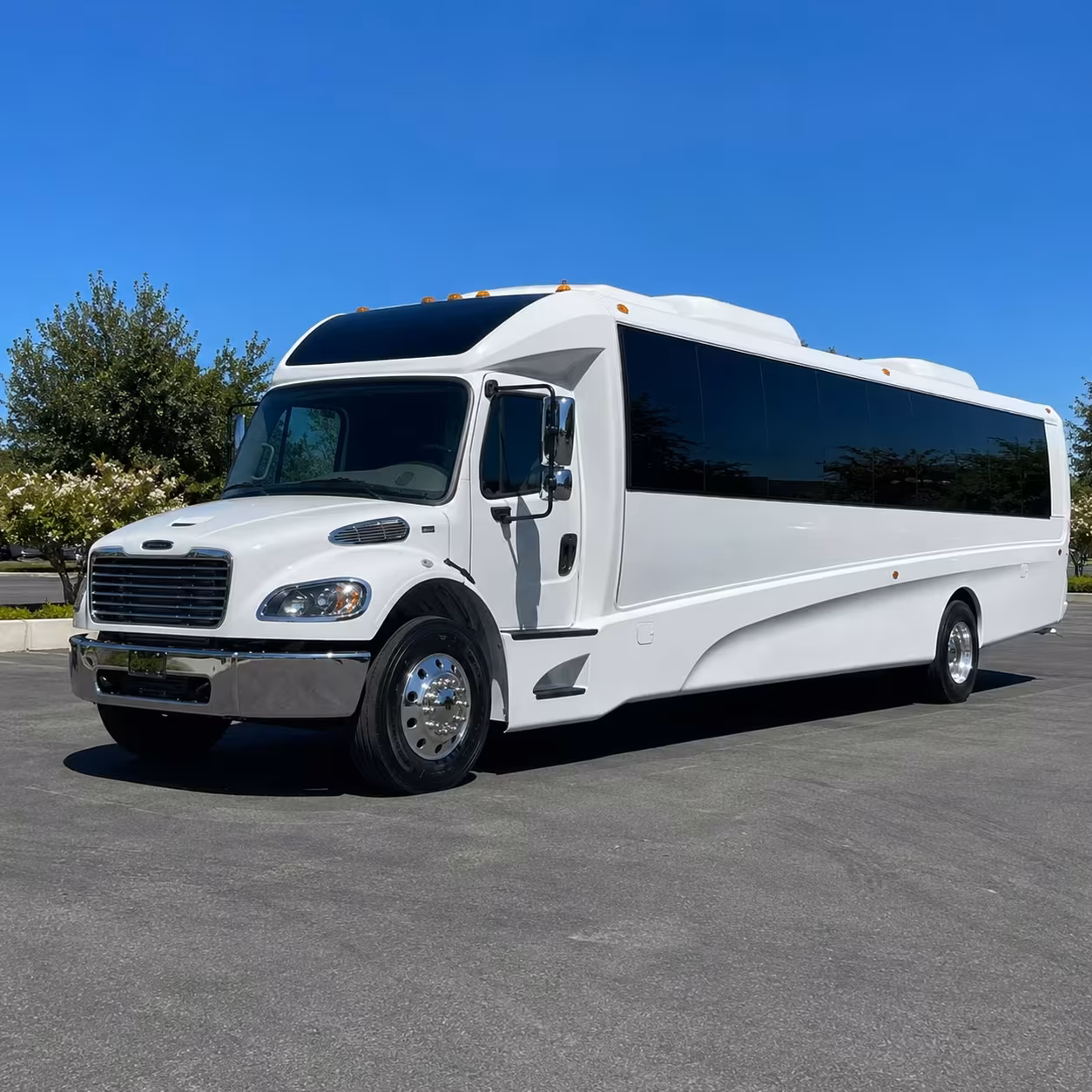 25 passenger minibus