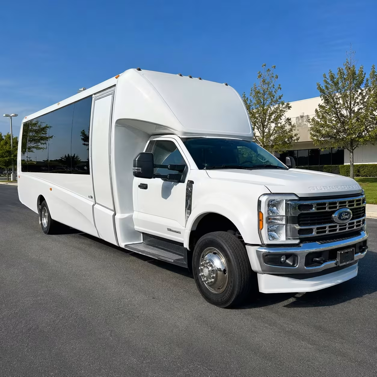 san bernardino minibus rentals for race days and arena game nights
